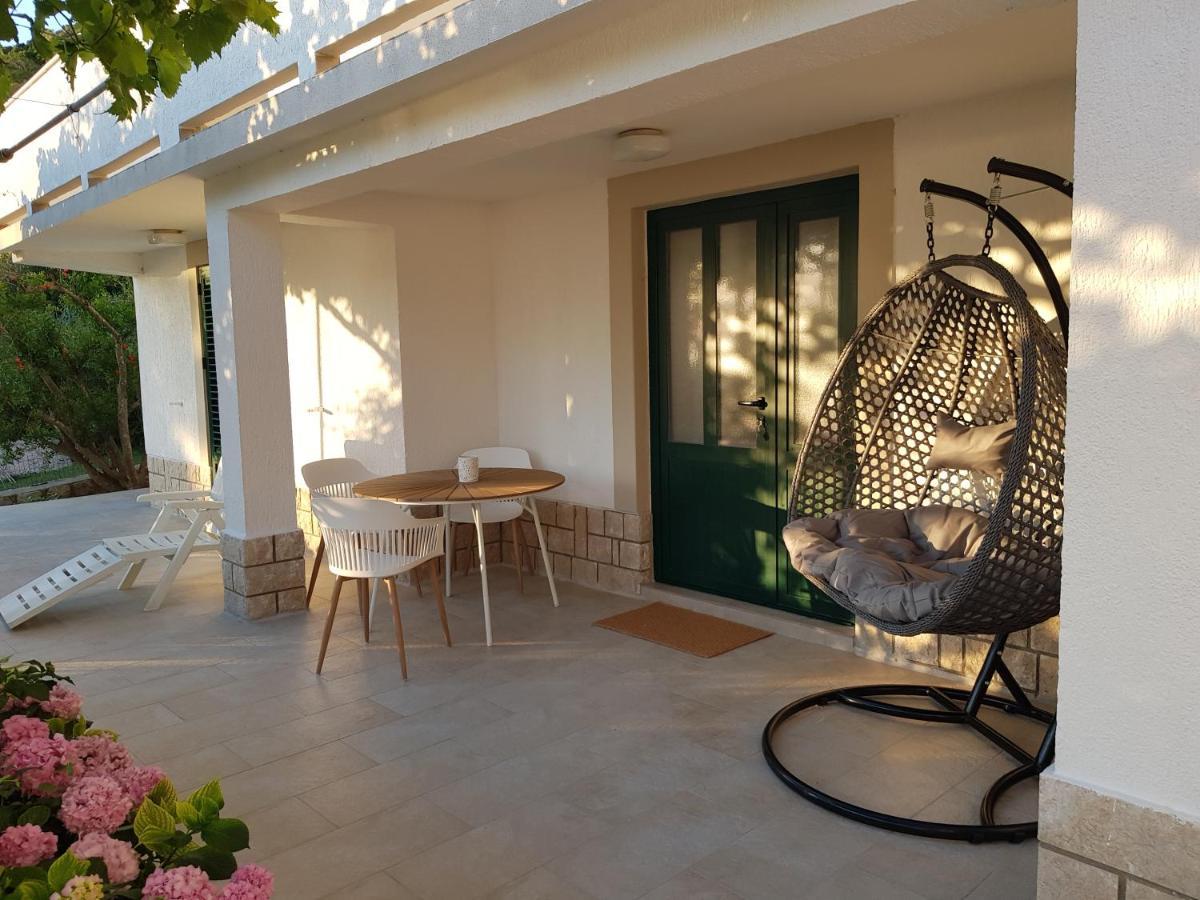 Apartamento House Niva Supetarska Draga Exterior foto