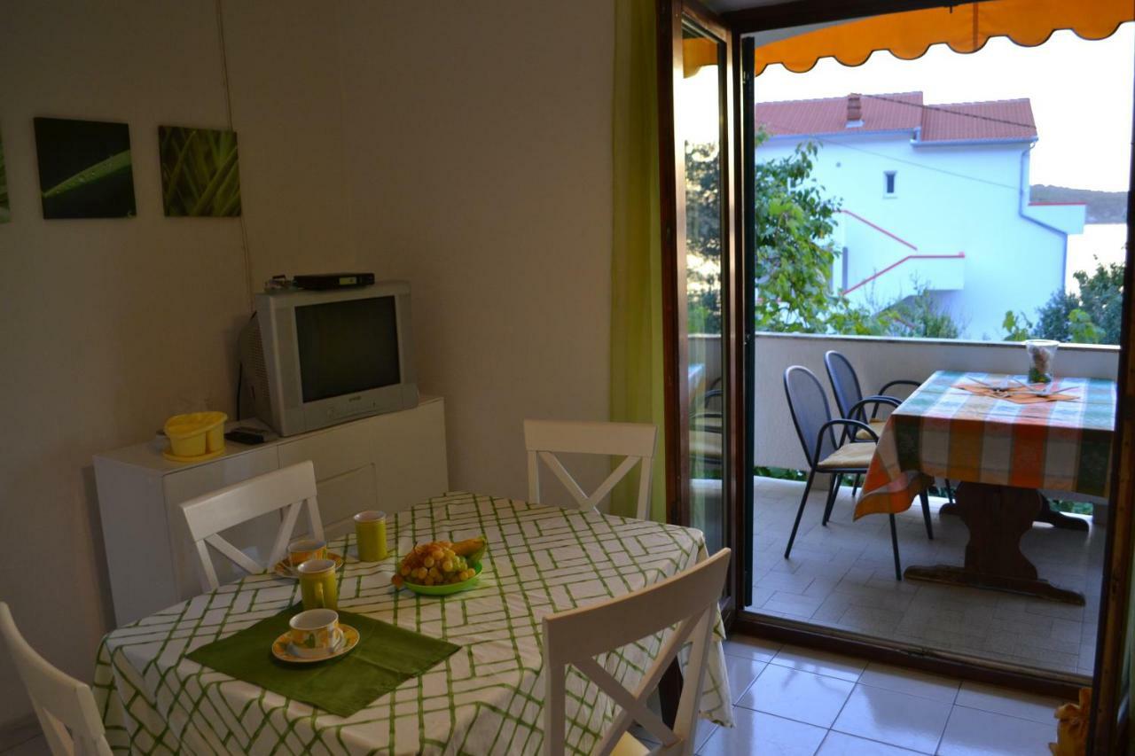 Apartamento House Niva Supetarska Draga Exterior foto